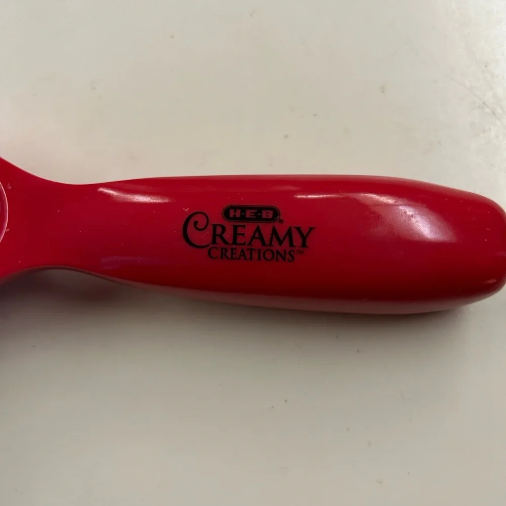 HEB Creamy Creations Original Red Ice Cream Spoon - Picture 2 of 5